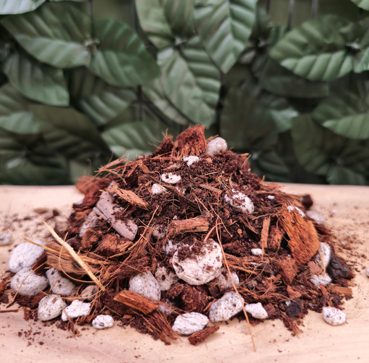 🌿Sustrato NATURALIFE – Hogar perfecto para plantas exóticas